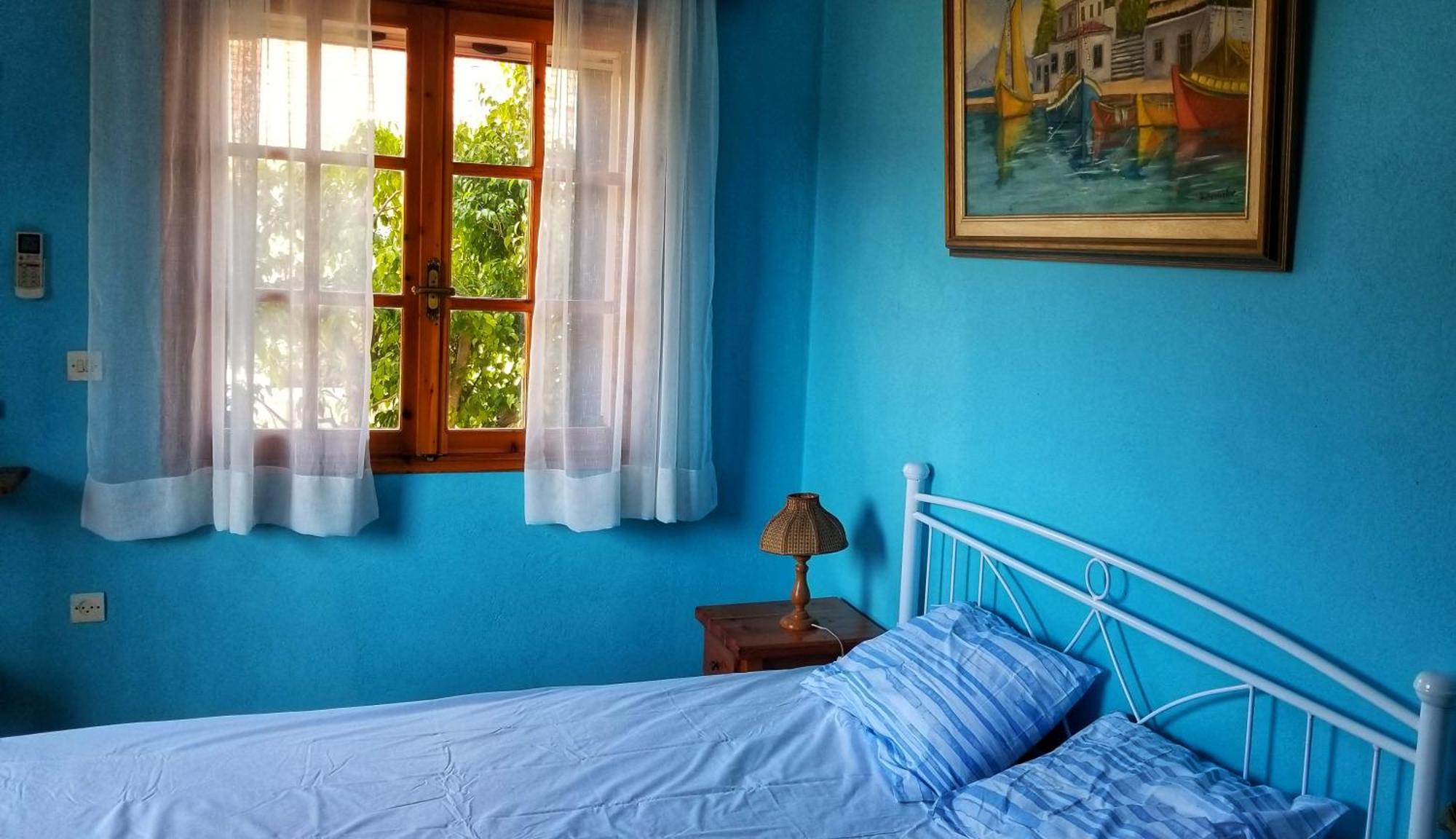 Apartamento Valerie'S House Poros Town Habitación foto