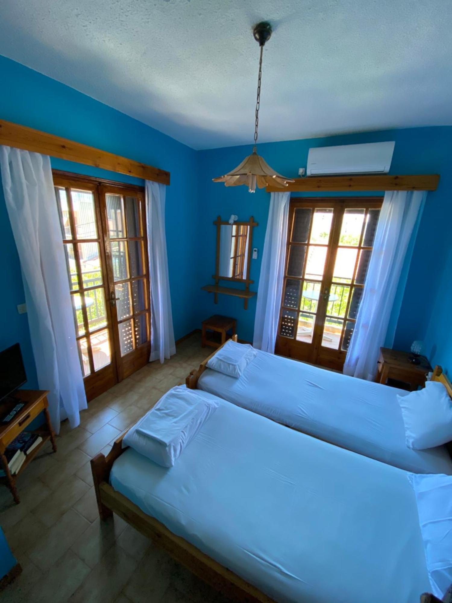 Apartamento Valerie'S House Poros Town Exterior foto