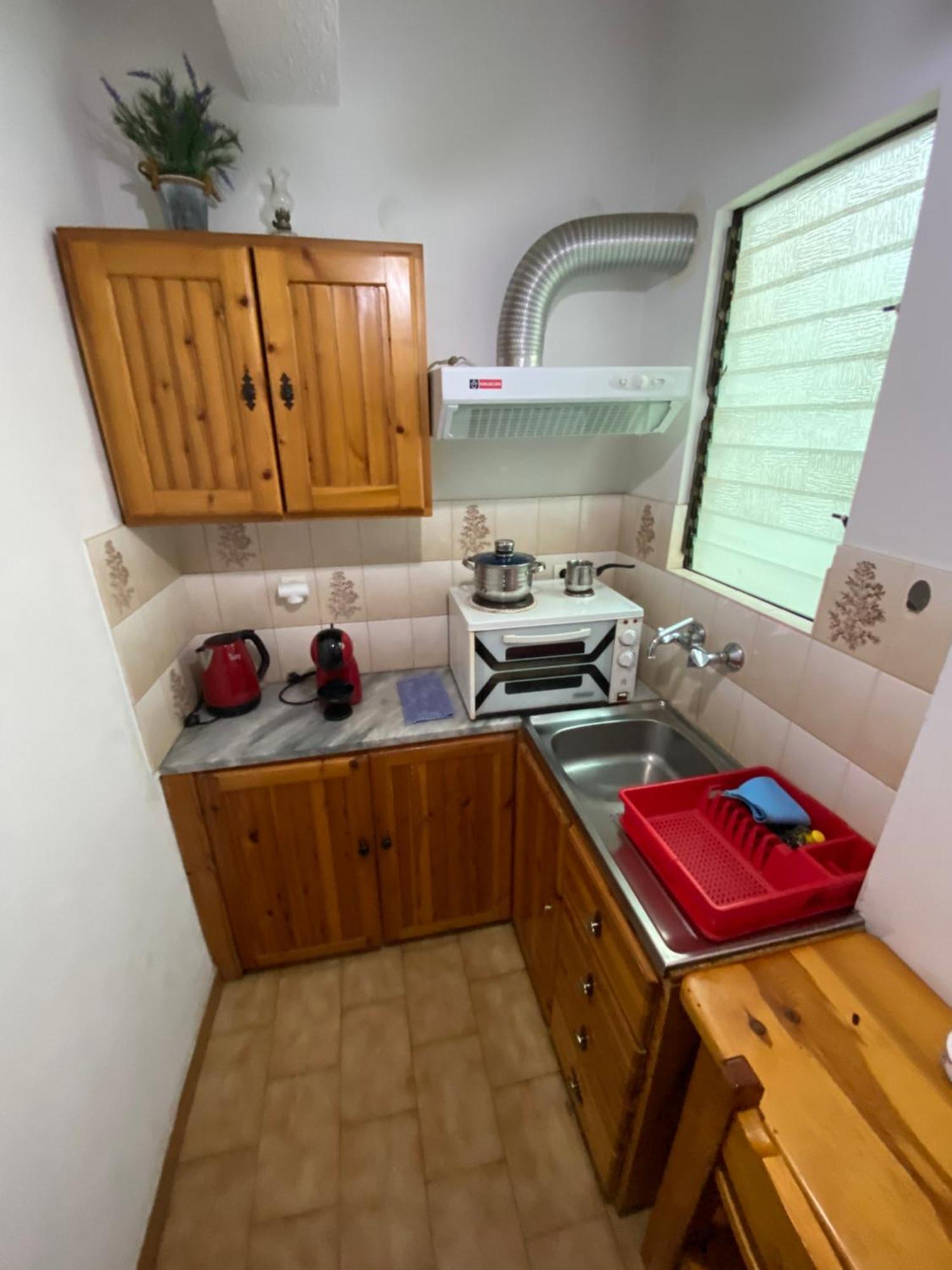 Apartamento Valerie'S House Poros Town Exterior foto