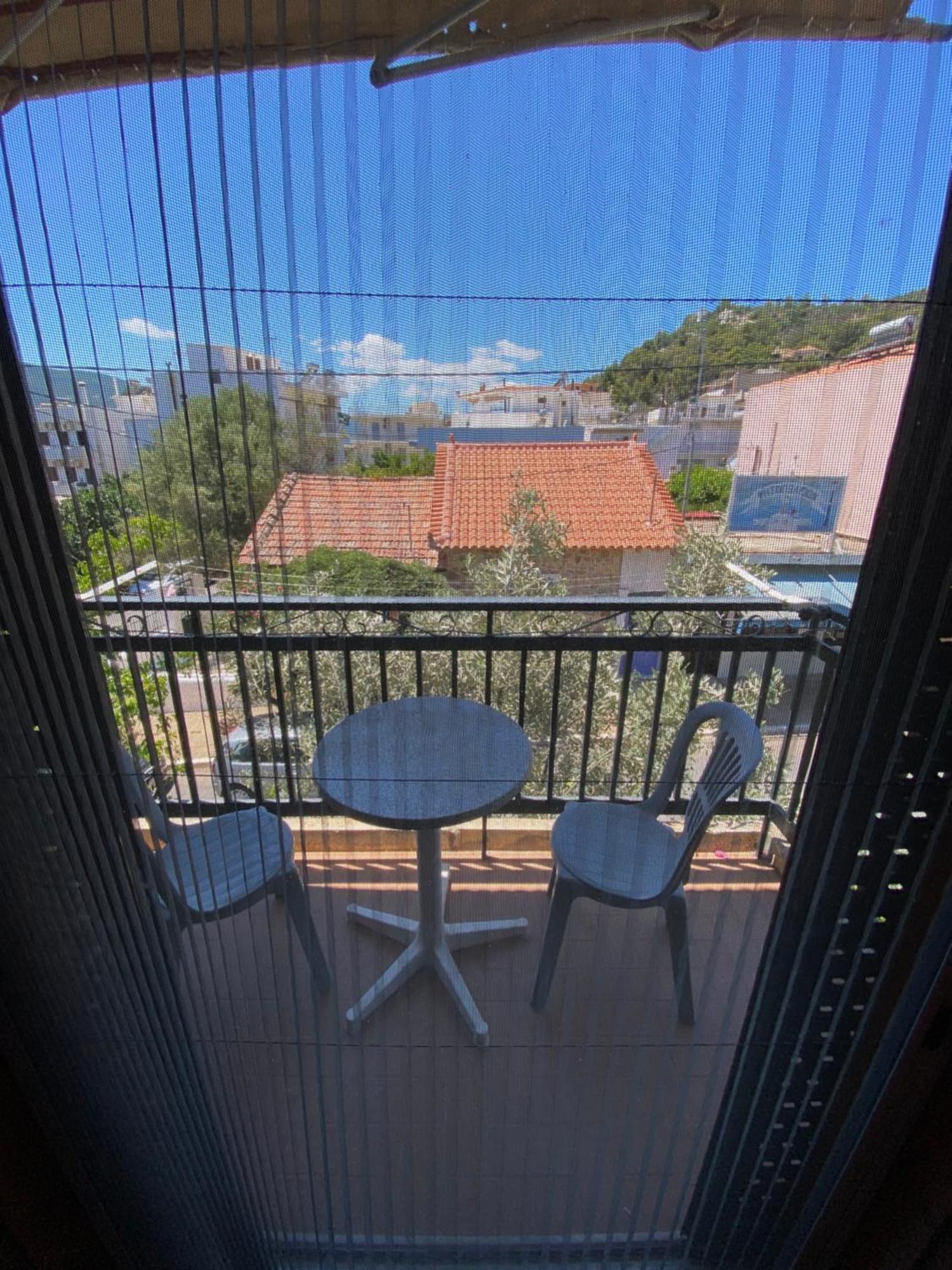 Apartamento Valerie'S House Poros Town Exterior foto